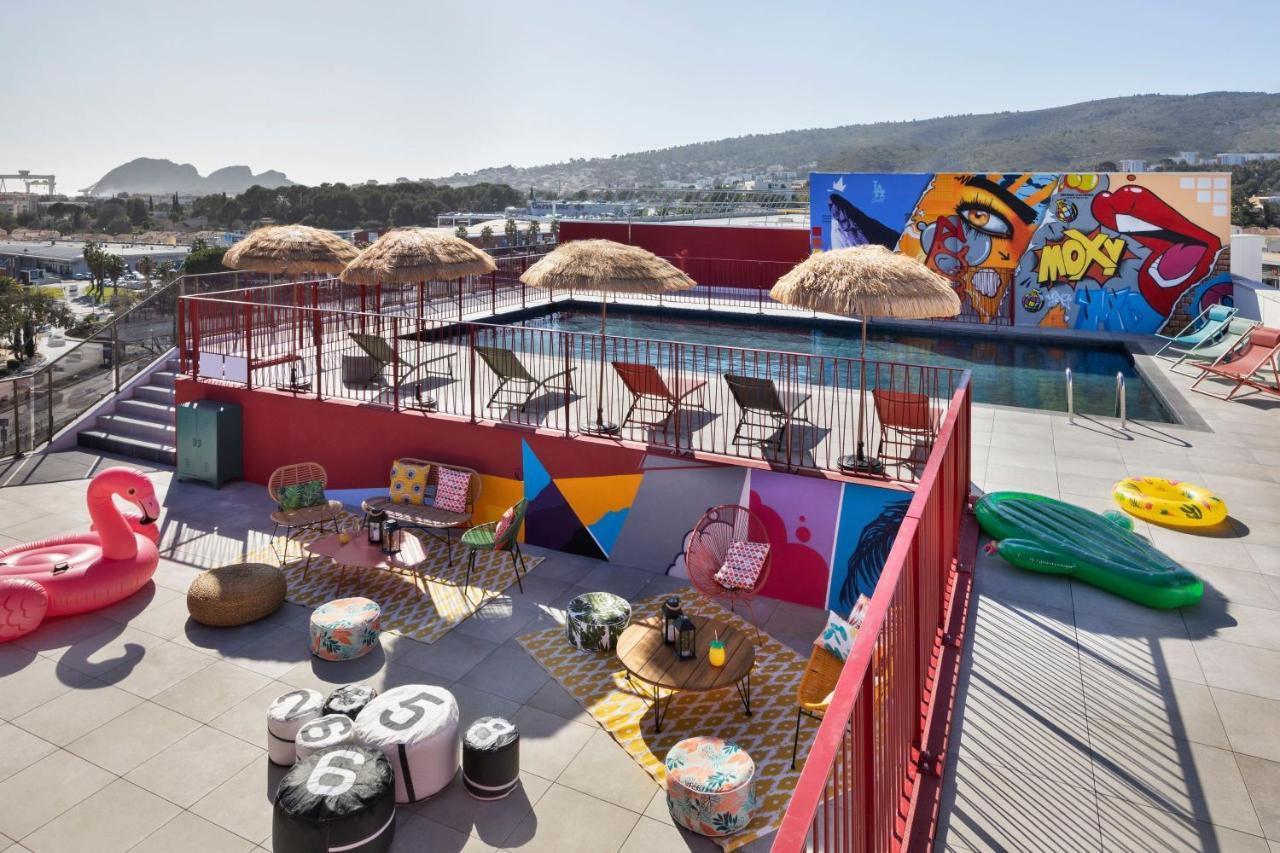 Moxy La Ciotat Hotel Eksteriør billede