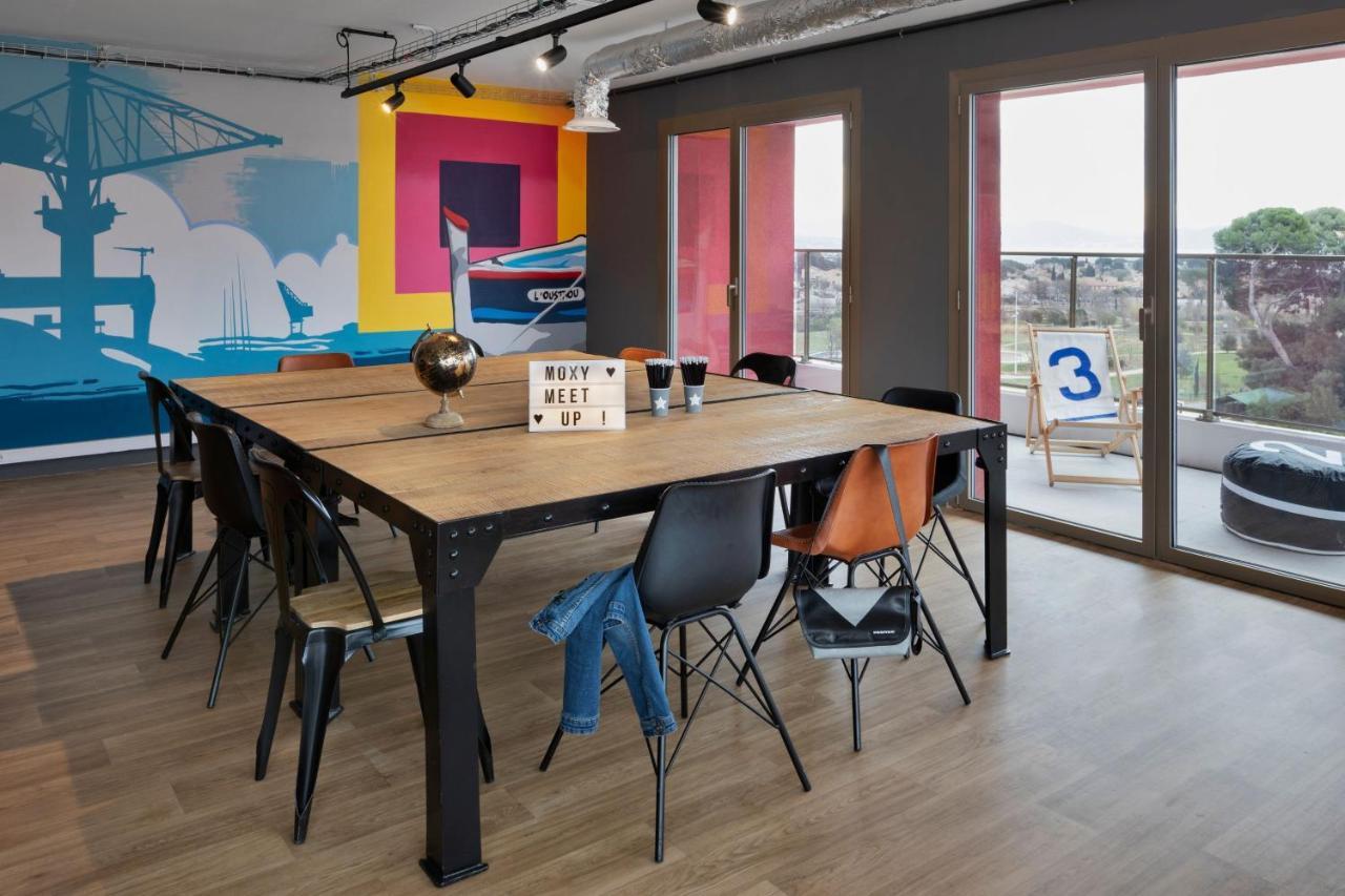 Moxy La Ciotat Hotel Eksteriør billede